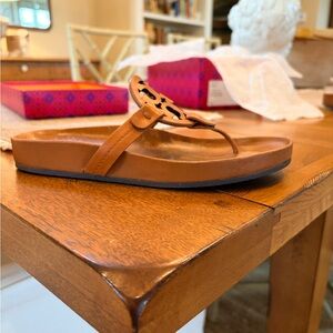 TOEY BURCH MILLER CLOUD CALF LEATHER 6.5 COLOR AGED CAMELLO IN ORIGINAL BOX